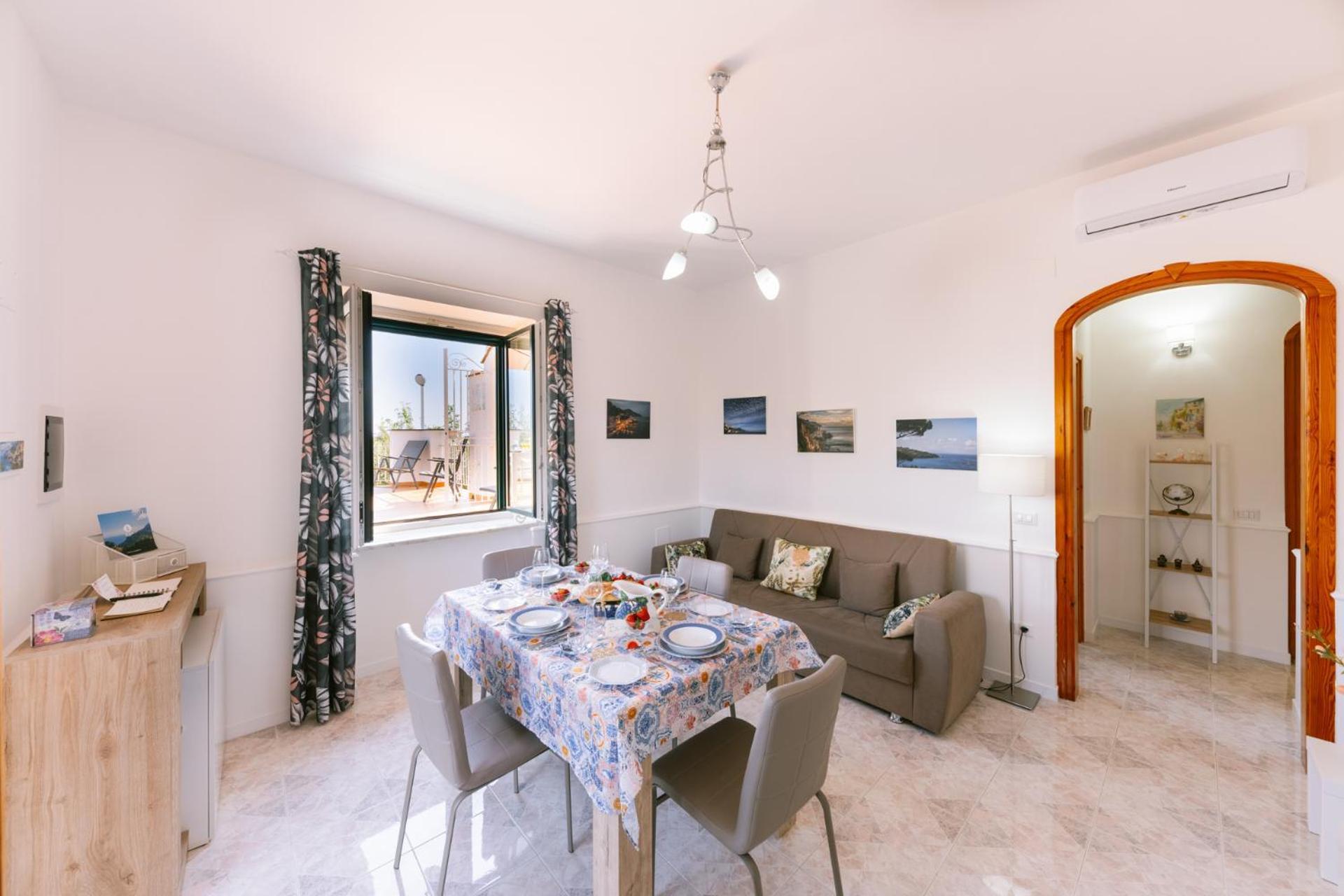 Infinity Experience Casa Vacanza Incantevole Con Terrazzo Scala Bagian luar foto