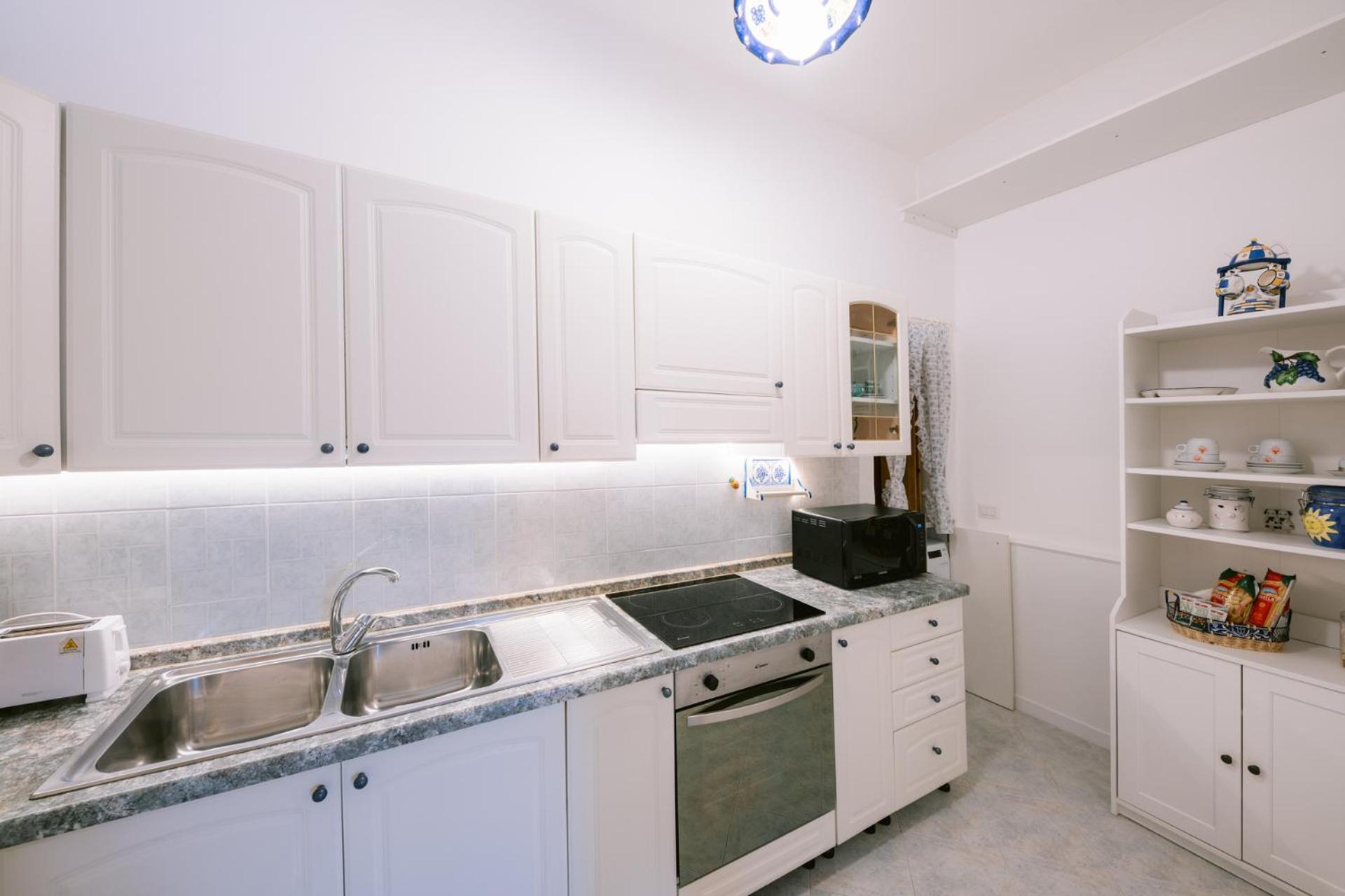 Infinity Experience Casa Vacanza Incantevole Con Terrazzo Scala Bagian luar foto